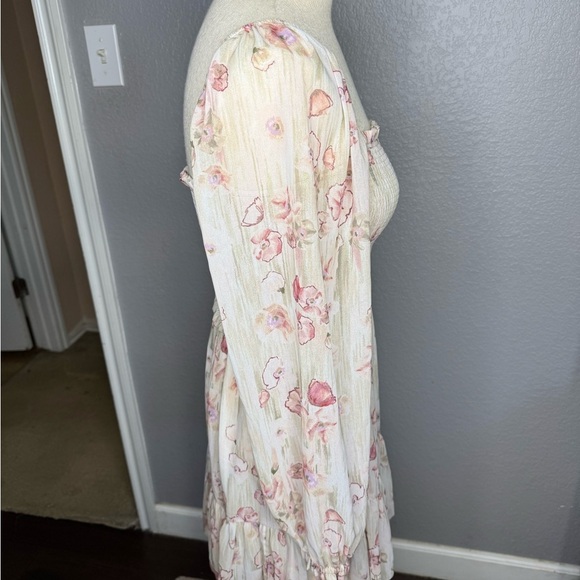 Floral Long Sleeve Dress - Picture 2 of 5